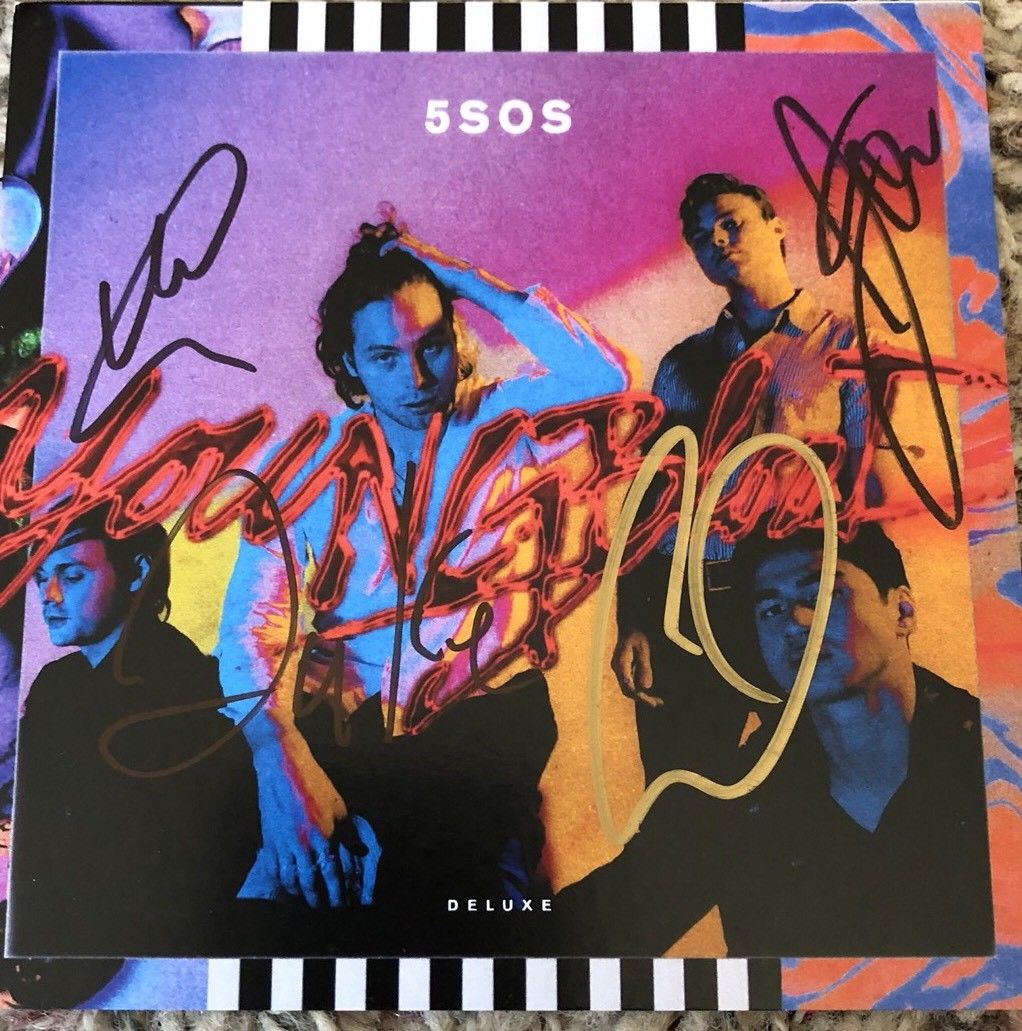 5 Seconds of Summer 5SOS YOUNGBLOOD Deluxe With Autographed CD Insert